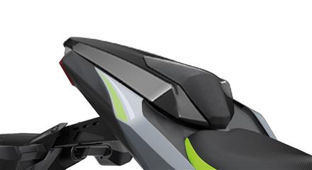 Capot de selle passager